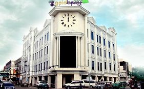 Goldberry Lite Hotel